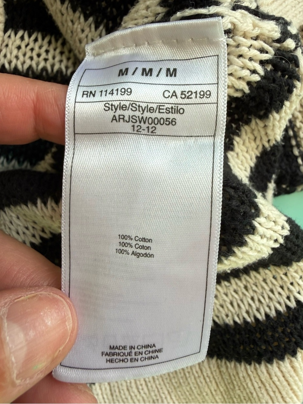 Roxy Black and Cream Striped Crewneck Sweater Size M Beach Coastal Lightweight - Picture 6 of 16
